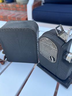 Vintage 1930’s 8mm movie camera