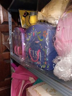Storage dolls clothing and dolls 40 each.