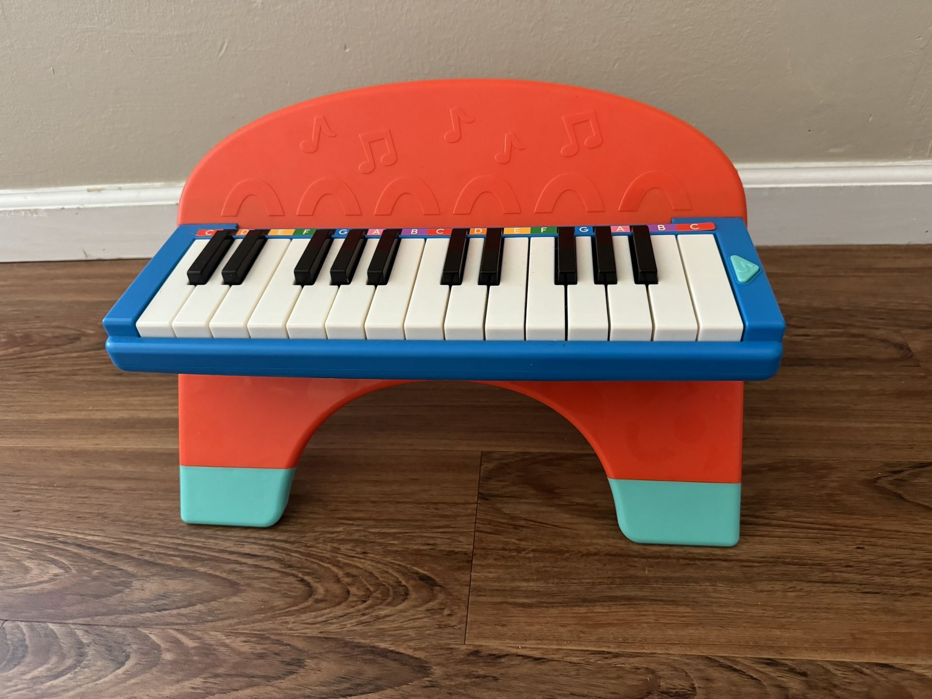 Battat Mini Musician’s Piano (New with Tag)