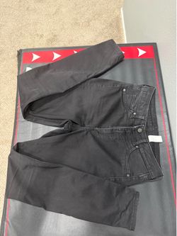 Black skinny jeans size 4 women