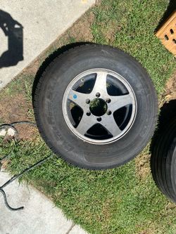 Trailer tire