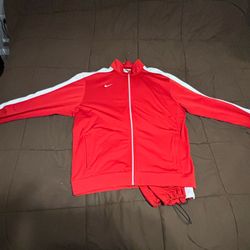  Nike tracksuit