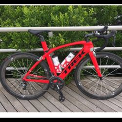 Trek Madone 9.9 Stunning Showroom52cm Condition Ultegra Bontrager 5 Aeolus Carbon Wheels Top Of The Line!!WOW