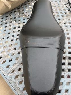 motorcycle seat, Harley Davidson