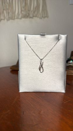 Zales Necklace And Charm