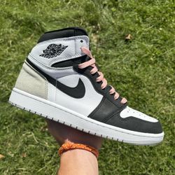 Size 9.5 - Jordan 1 Retro OG High Stage Haze - Bleached Coral