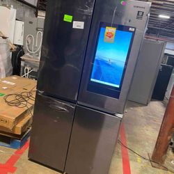 SAMSUNG RF23ASG Family Hub Counter-Depth French Door Refrigerator IMV