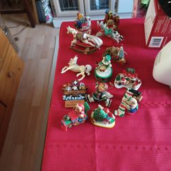 Ornaments, Good Condition 