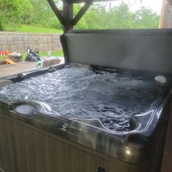 Jacuzzi Hot Tub