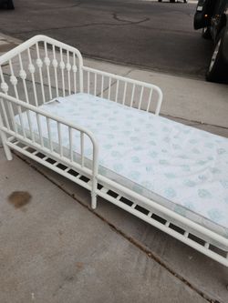 Small Bed
