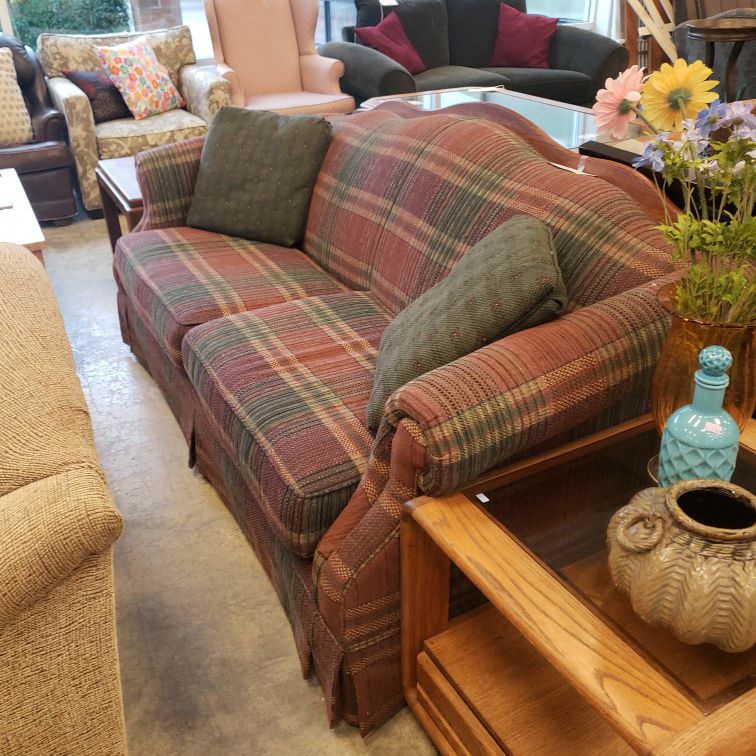 Red Plaid Sofa For In Edgewood Wa