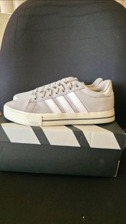Adidas men size 8.5