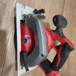 Milwaukee Circular Saw