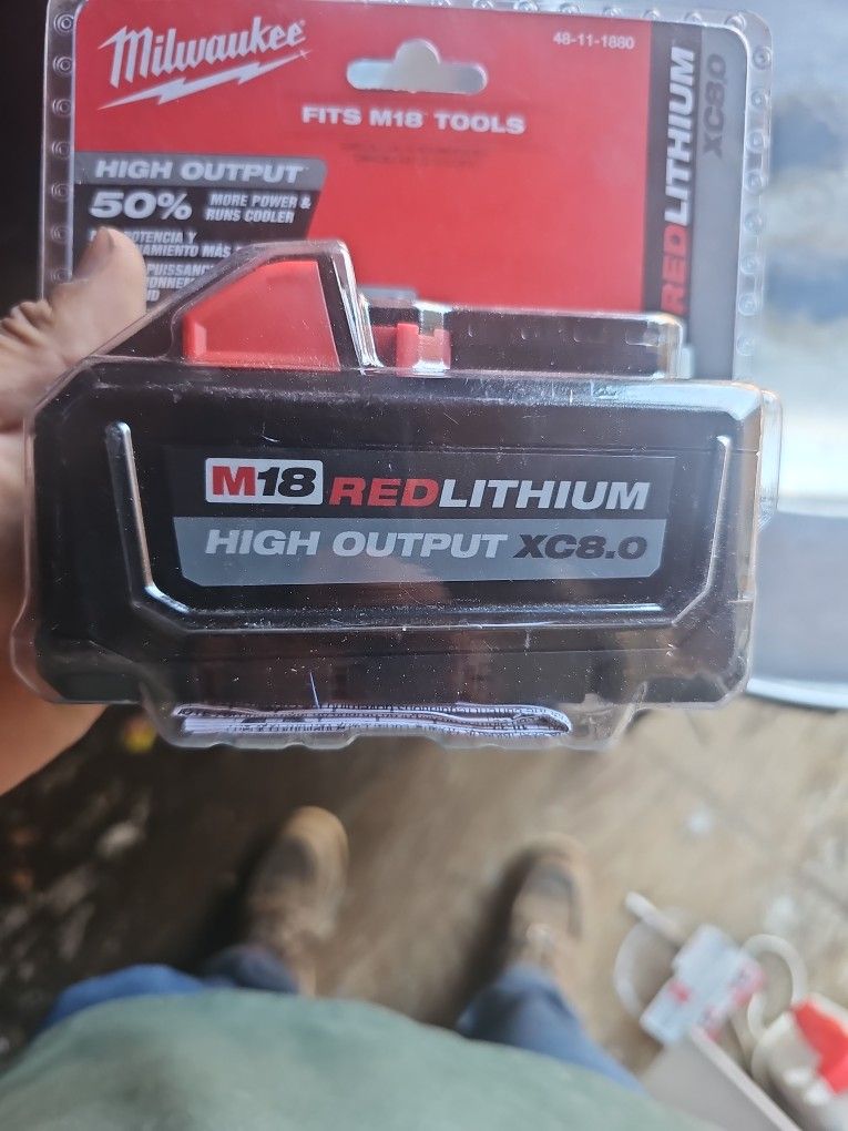 Milwaukee M18 High Output Xc8.0