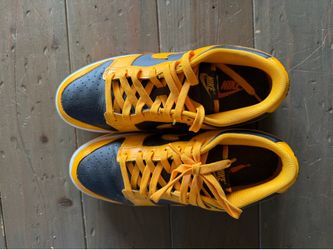 Nike dunk low (goldenrod)