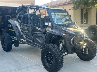 Polaris RZR Turbo S 4-Dynamix UTV