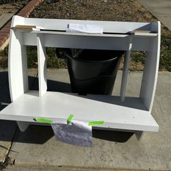 Free Wall Mounted Desk 