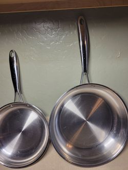 Cuisinart 10 inch Pan Model
TPSS22-264
Cuisinart 8 Inch Pan Model TPSS22-20 
Available to pickup  or meet on Thursday, Friday, or Saturday