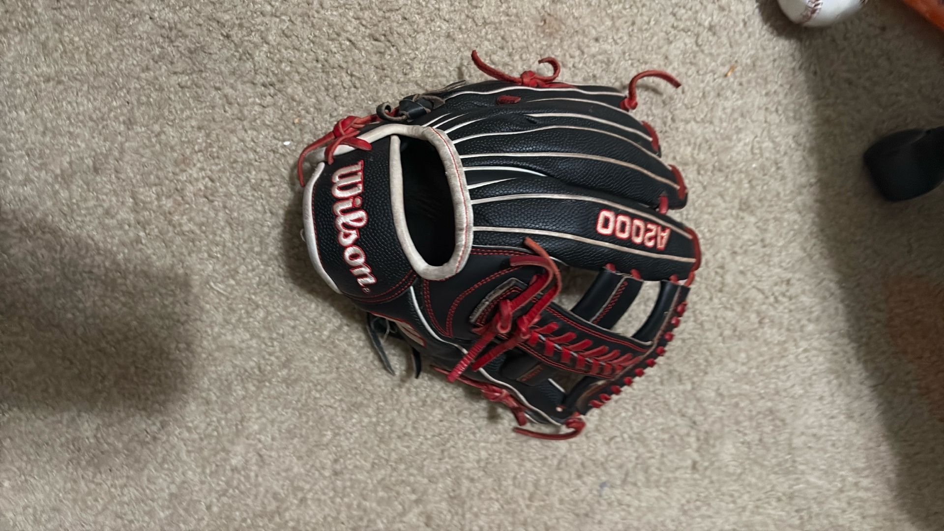 Wilson 2000 Glove 