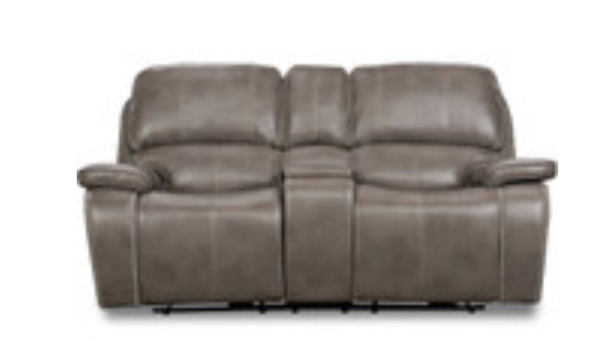 Leather Love seat for Sale in Maplewood, MN OfferUp