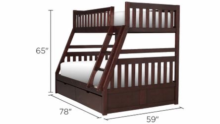 I'm selling a bunk bed.