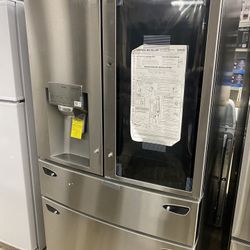 LG Refrigerator With WI-FI
