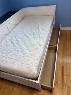 Daybed - Twin