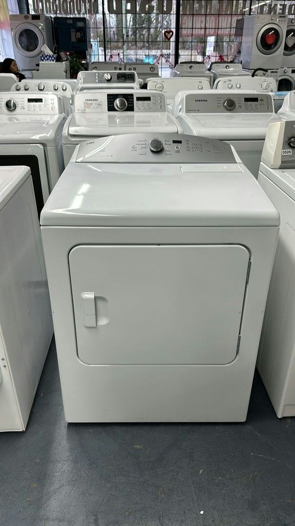 Including Warranty! Electric Dryer Kenmore High Efficiency Unit