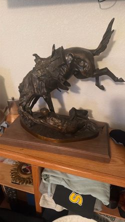Bronze Western Bucking Horse Sculpture