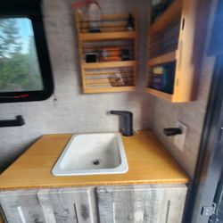 TRUCK CAMPER