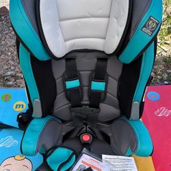 Baby Trend Hybrid Booster Seat 