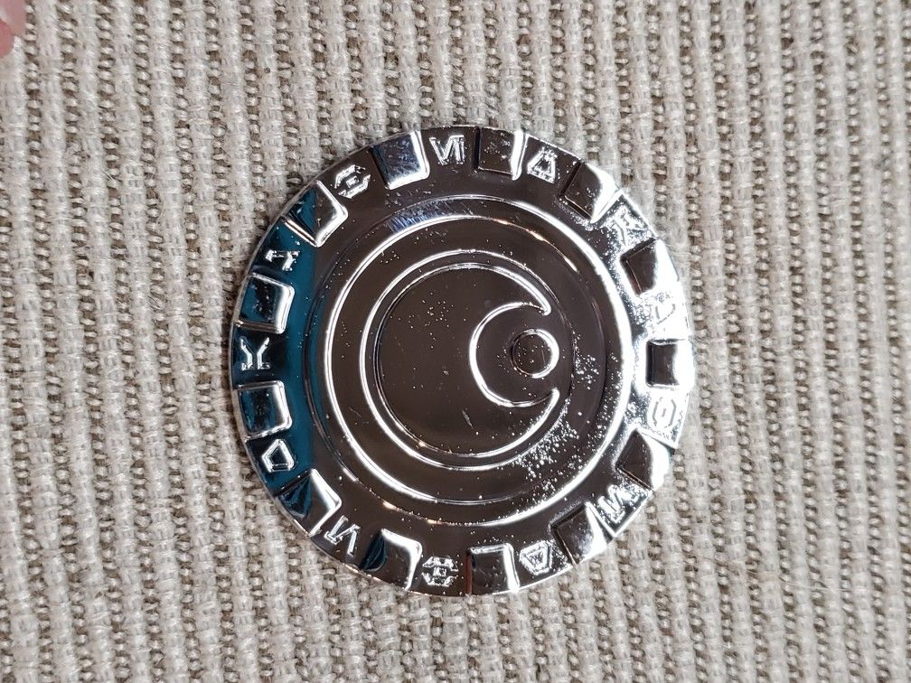Star Wars "The Last Jedi" Canto Bight Casino Chip, Prop Replica BAM! Box Geek