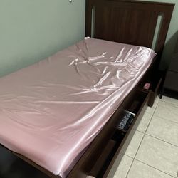Full Bed Set