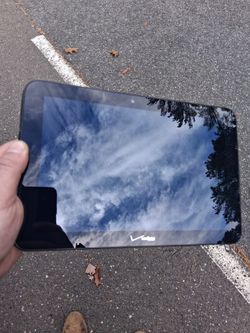 Verizon tablet 4g android $65 unlocked no scratches works perfect