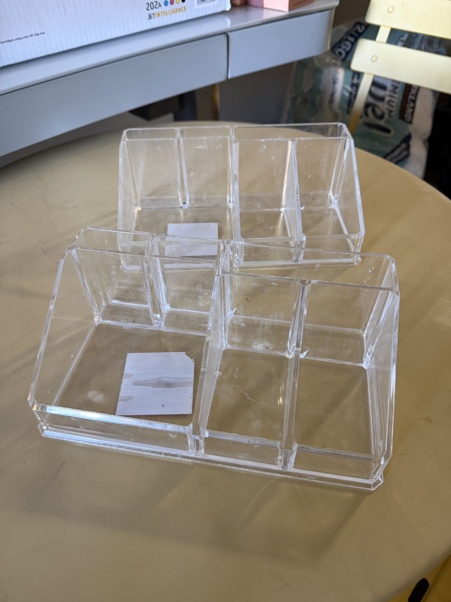 Plastic Make Up Organizers (2)