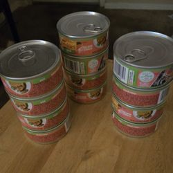 Friskies Wet Cat Food