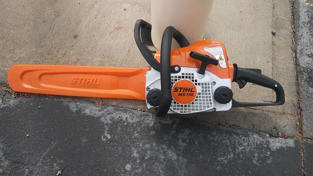 Stihl MS170 chainsaw