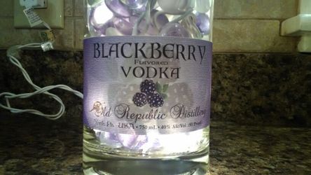 Blackberry bottle lamp
