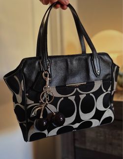 Coach Taylor Bette Small Tote— Black and White Signature C Jacquard with Black Leather Trim & bottom / Coach 33834