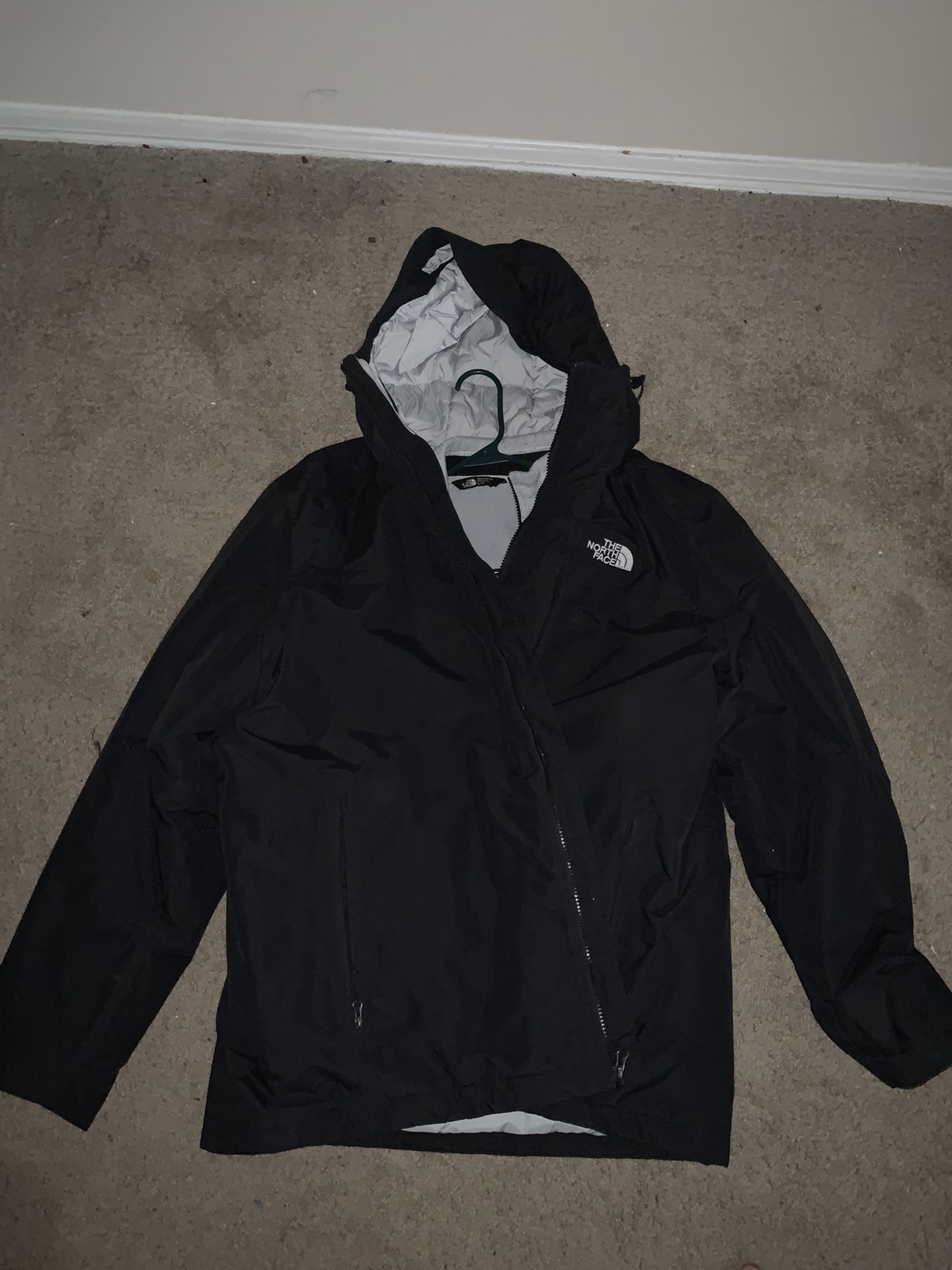 Northface Jacket 2 In 1 + Large Maroon Hoodie 