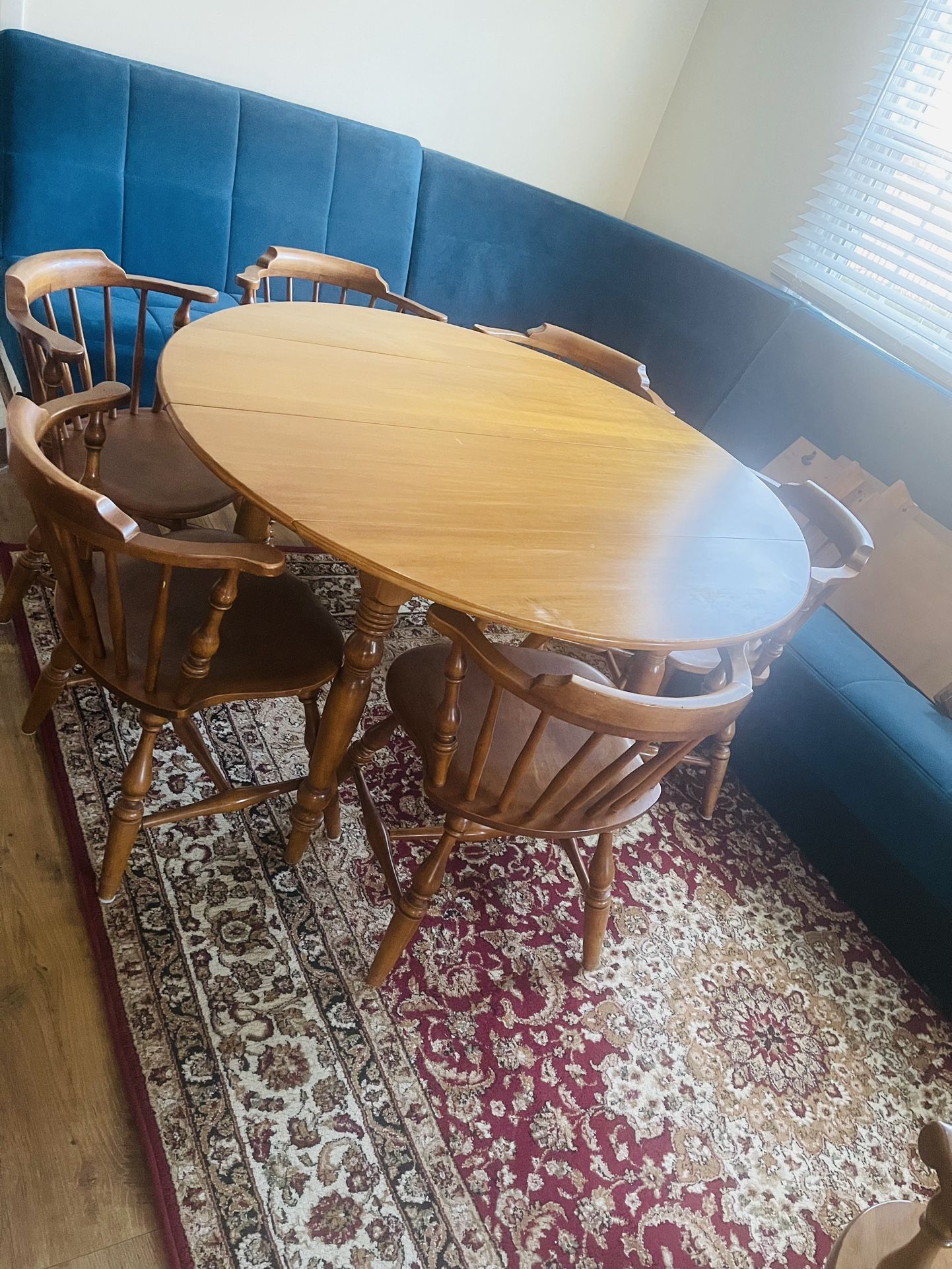 New Foldable Dinner Table Can Fold It 6 Diffent Ways