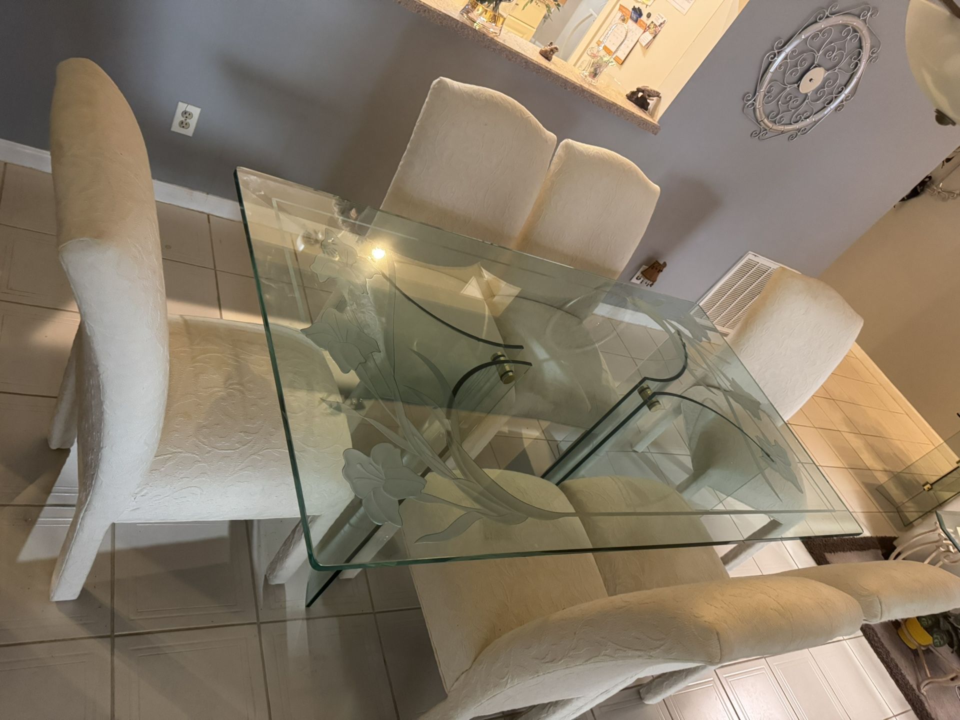 Dining Table W/ 6 Chairs 