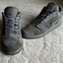 Jordan 1 Low SE Craft