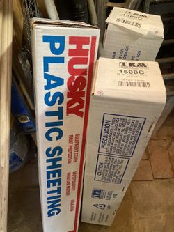 Plastico En $25 Cada Uno