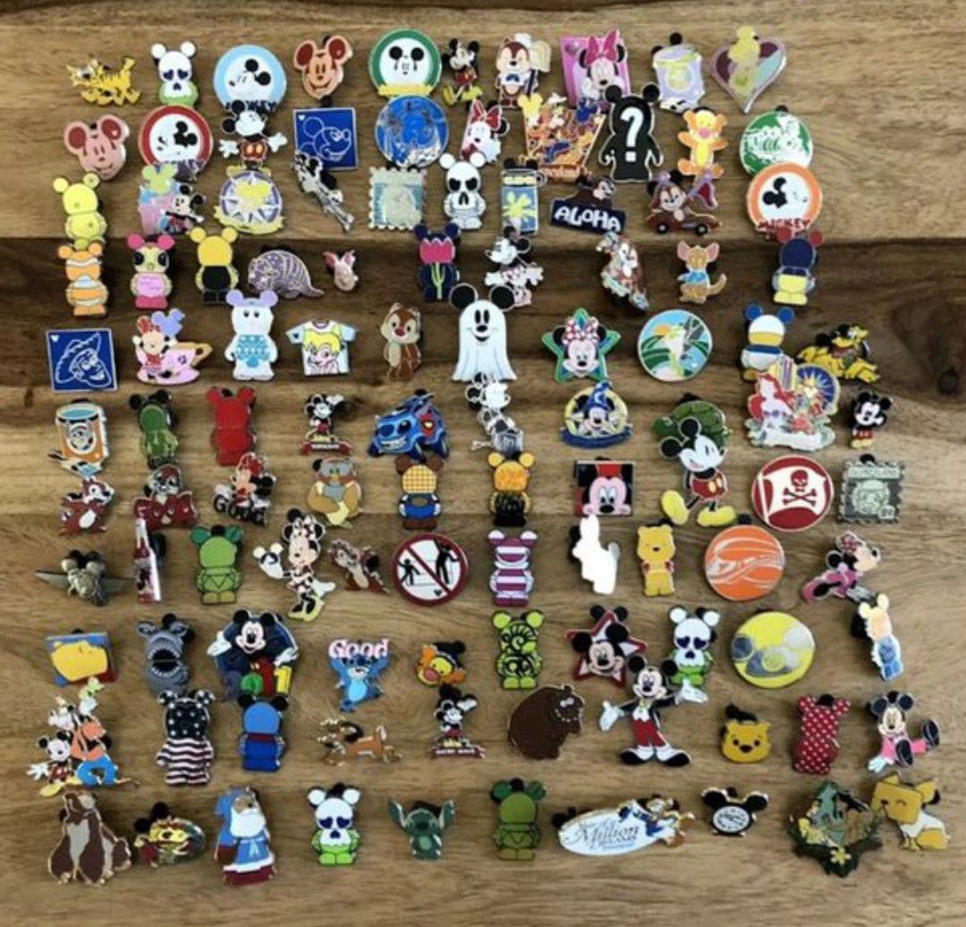 Disney 25 assorted pin lot