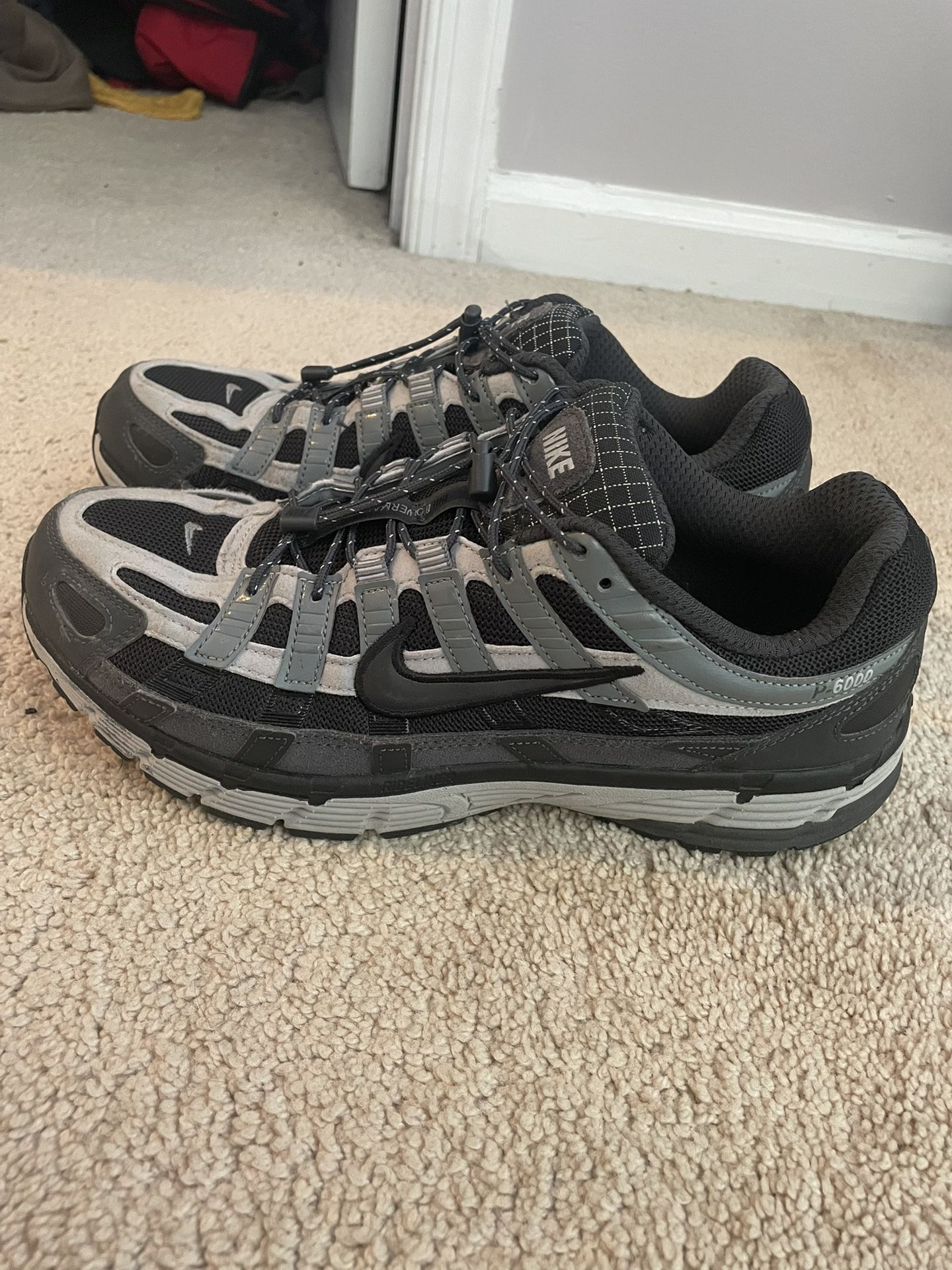 P-6000 Nike Shoes