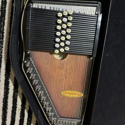 Chromaharp / Autoharp with Hard Case
