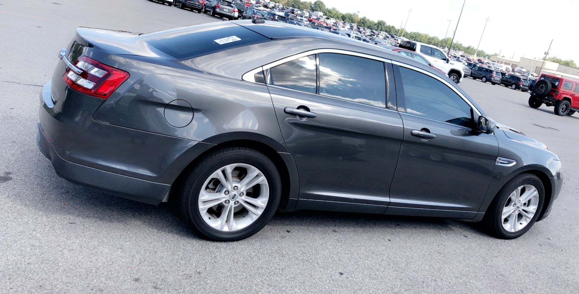 2015 Ford Taurus