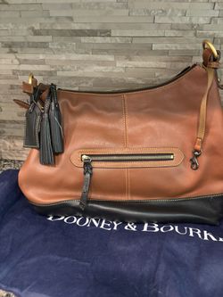 Dooney & Bourke Leather Large Handbag 