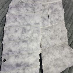 Nike Scarf